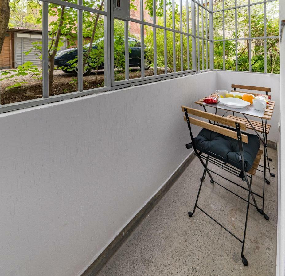 Comfort.Chic.Charming Apt With Terrace Near Ndk Sofia Exterior photo