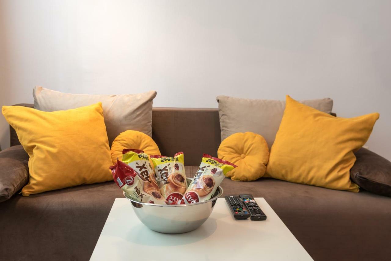 Comfort.Chic.Charming Apt With Terrace Near Ndk Sofia Exterior photo